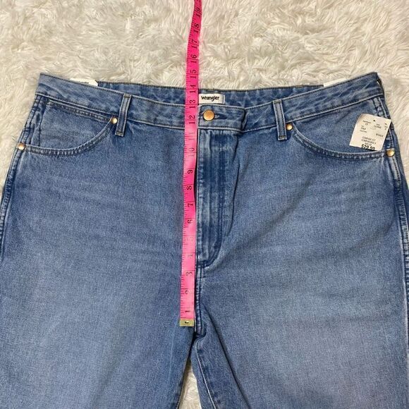 Wrangler Wrock High Rise Kicked Flare Jeans Frayed Raw Hem Size 35x27 NEW - Picture 11 of 11